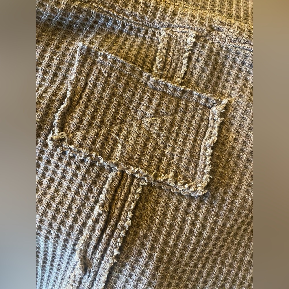Brown Waffle Knit Rae Mode Long Sleeve Top, Women’s Size L - Picture 6 of 7